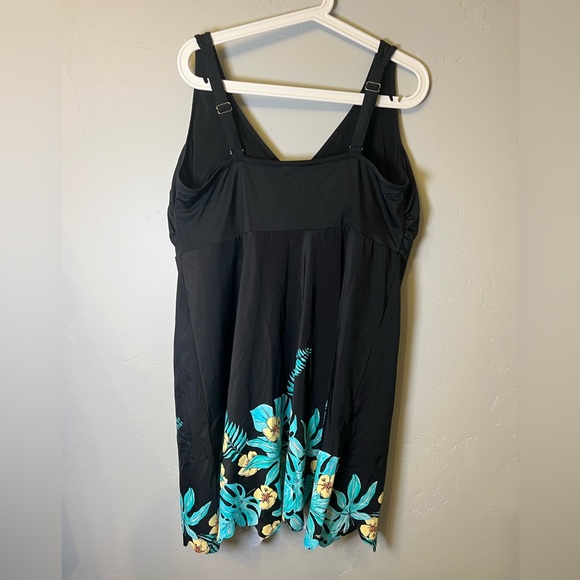 Swimsuits For All Plus Size Floral Hem Swim Dress, Size 22 - Picture 2 of 5